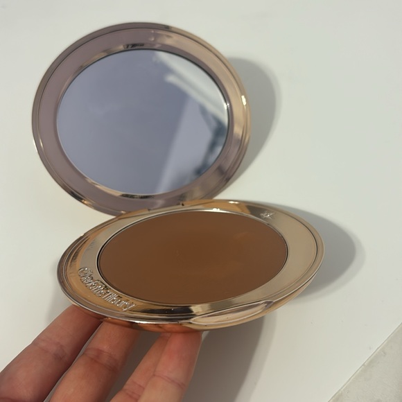 Charlotte tilbury matte bronzer - Picture 3 of 4